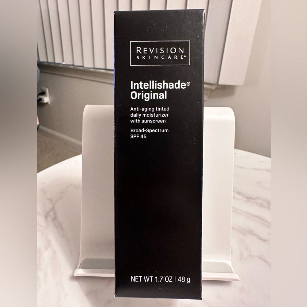 NIB Revision Skincare Intellishade Original.  Anti-aging tinted moisturizer.